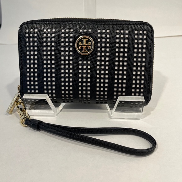 Tory Burch Continental Zip wristlet - Picture 1 of 3